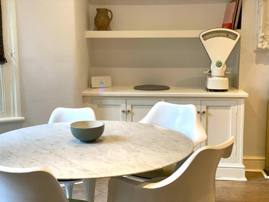 Beautiful 2 Bed/ 2 Bath Notting Hill Garden Flat Apartment London Exterior photo